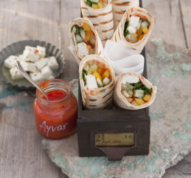 Wraps crudités et fromage de brebis
