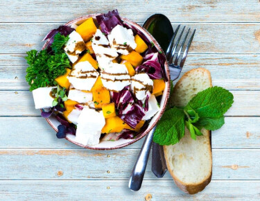 Salade de Mangue et au Fromage de Brebis