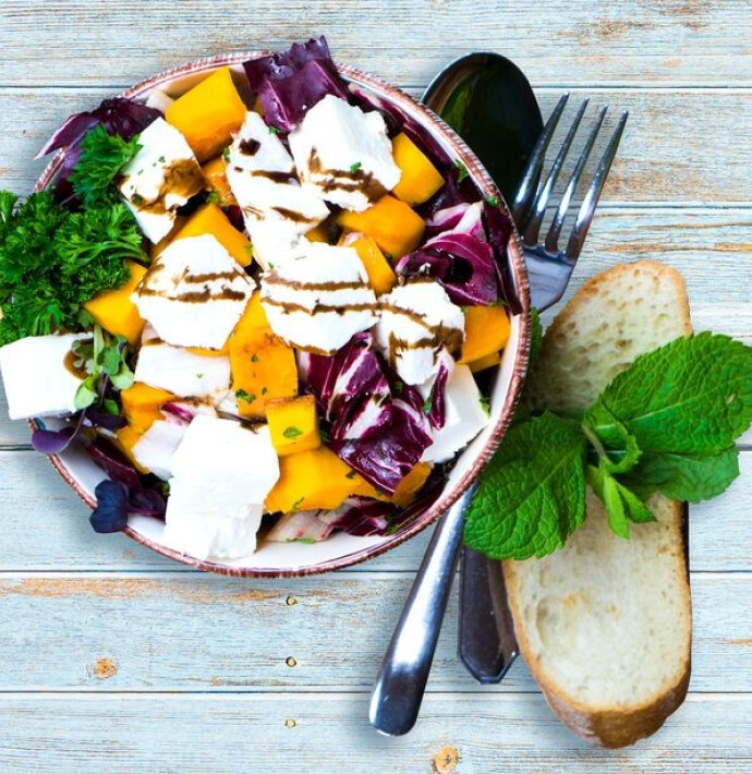 Salade de Mangue et au Fromage de Brebis