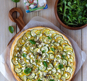 Tarte fine courgette et salakis