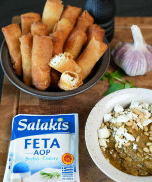 Des rouleaux croustillants à la Feta AOP Salakis